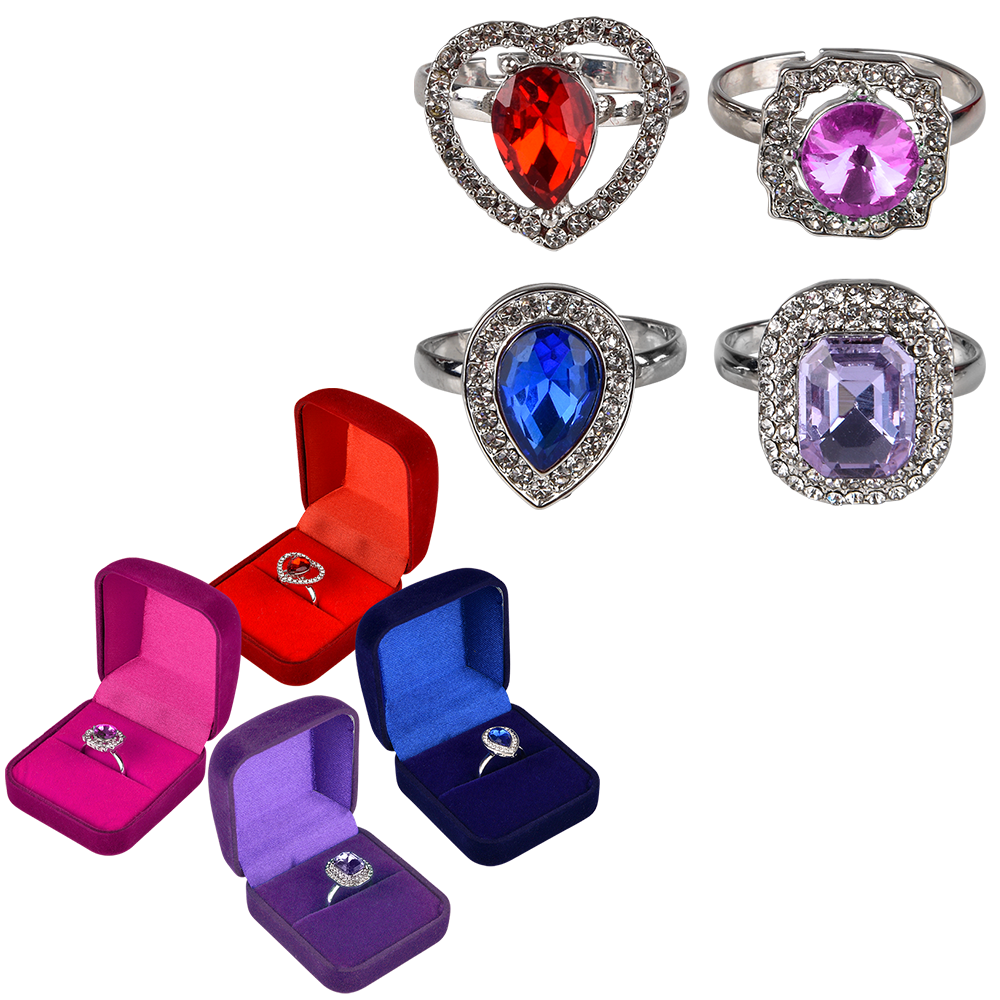 gift rings and boxes
